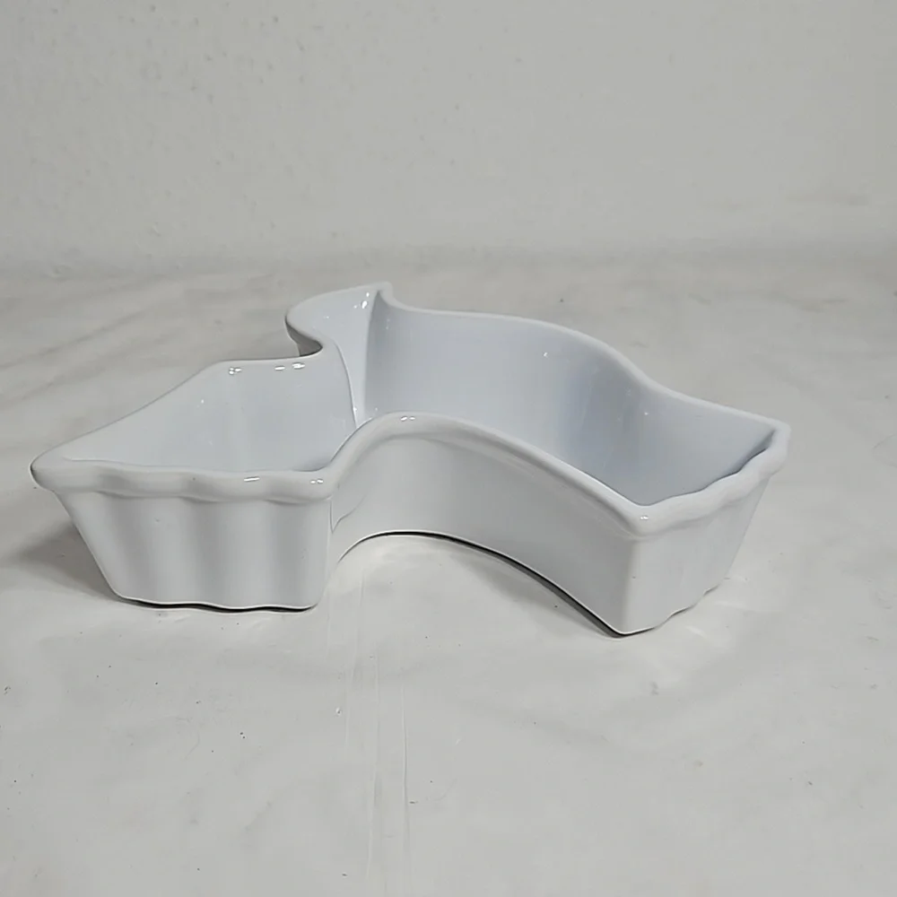 chantal easter holiday dove stoneware bake pan or serving dish